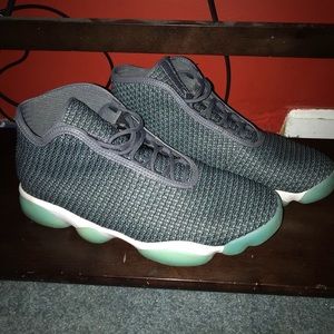 Jordan Horizon Size 12